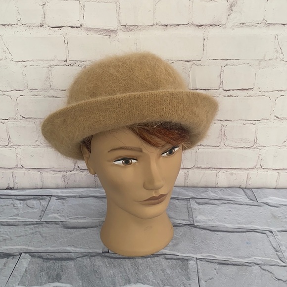 Angora & wool fuzzy bucket hat - Picture 1 of 5